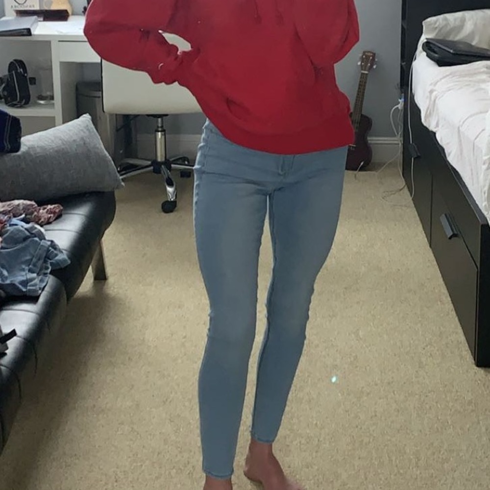 light blue skinny jeans